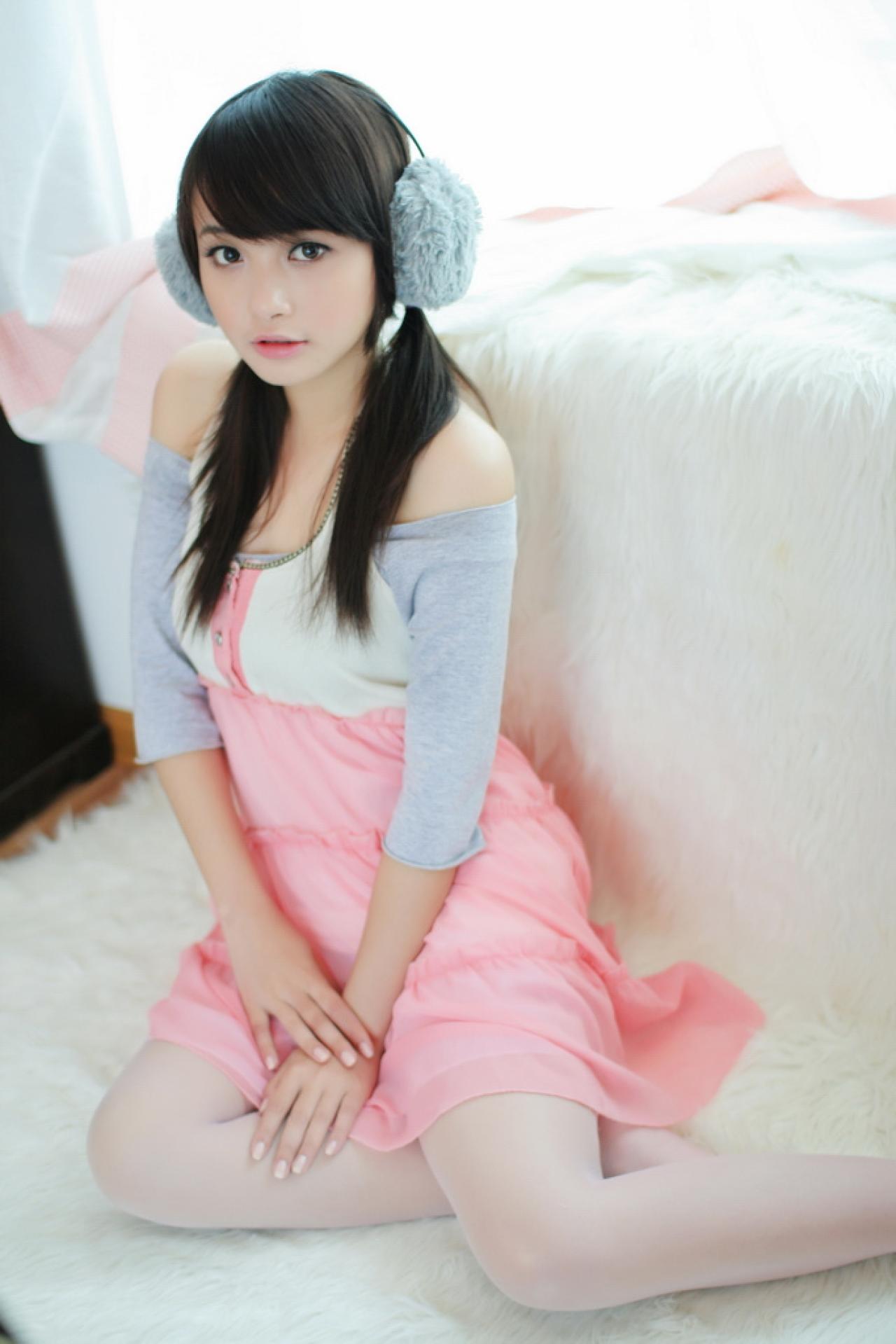 知知公主粉红裙淑女照