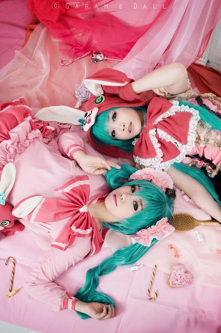 兔兔和她的高中同学公主百合CosPlay图