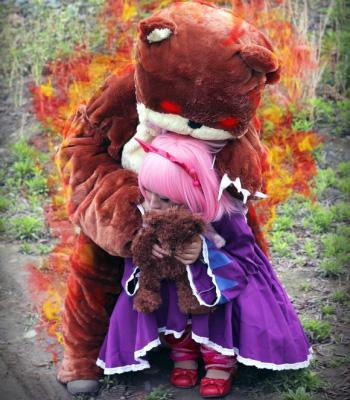 再烦我就打你哟!大笨熊!