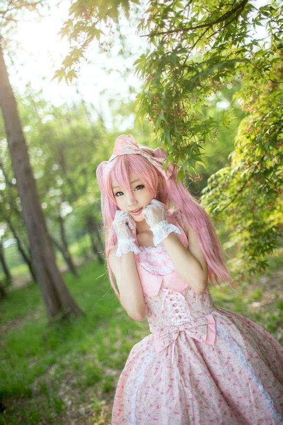 Lolita卖萌粉红公主Cosplay组图07