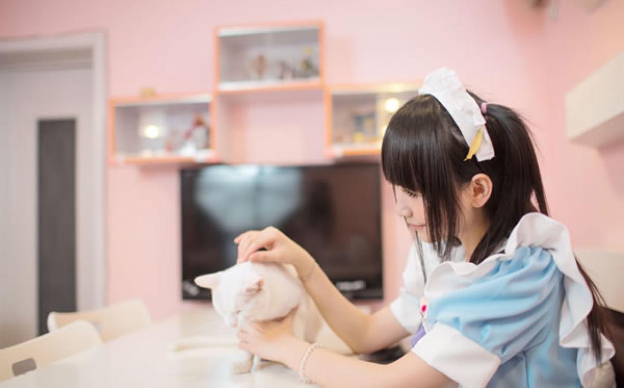 咖啡馆里的女仆妹子Cosplay第05张图