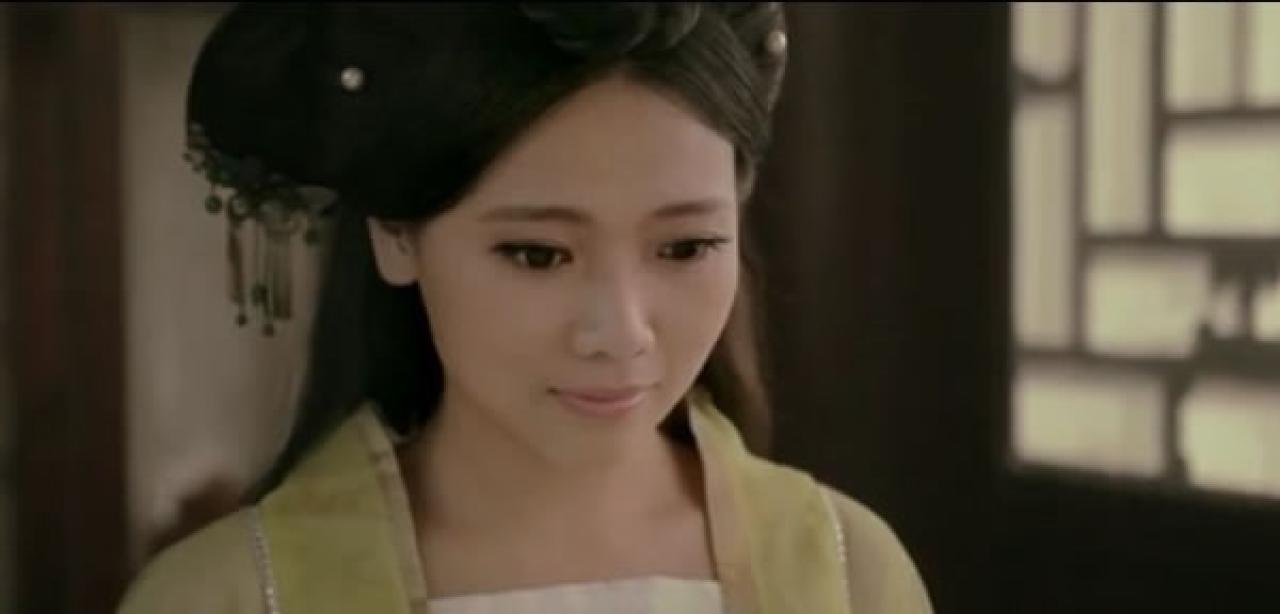 万万没想到第三集中女主角的葛布