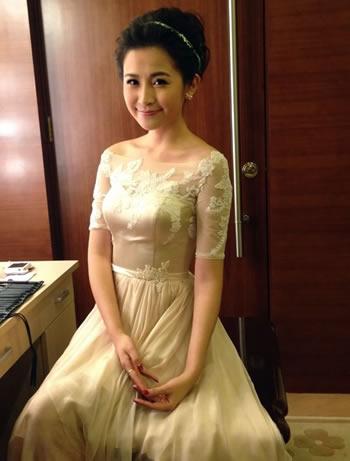 万万没想到小兵过年女主角汪聪在节目再见青春的化妆间