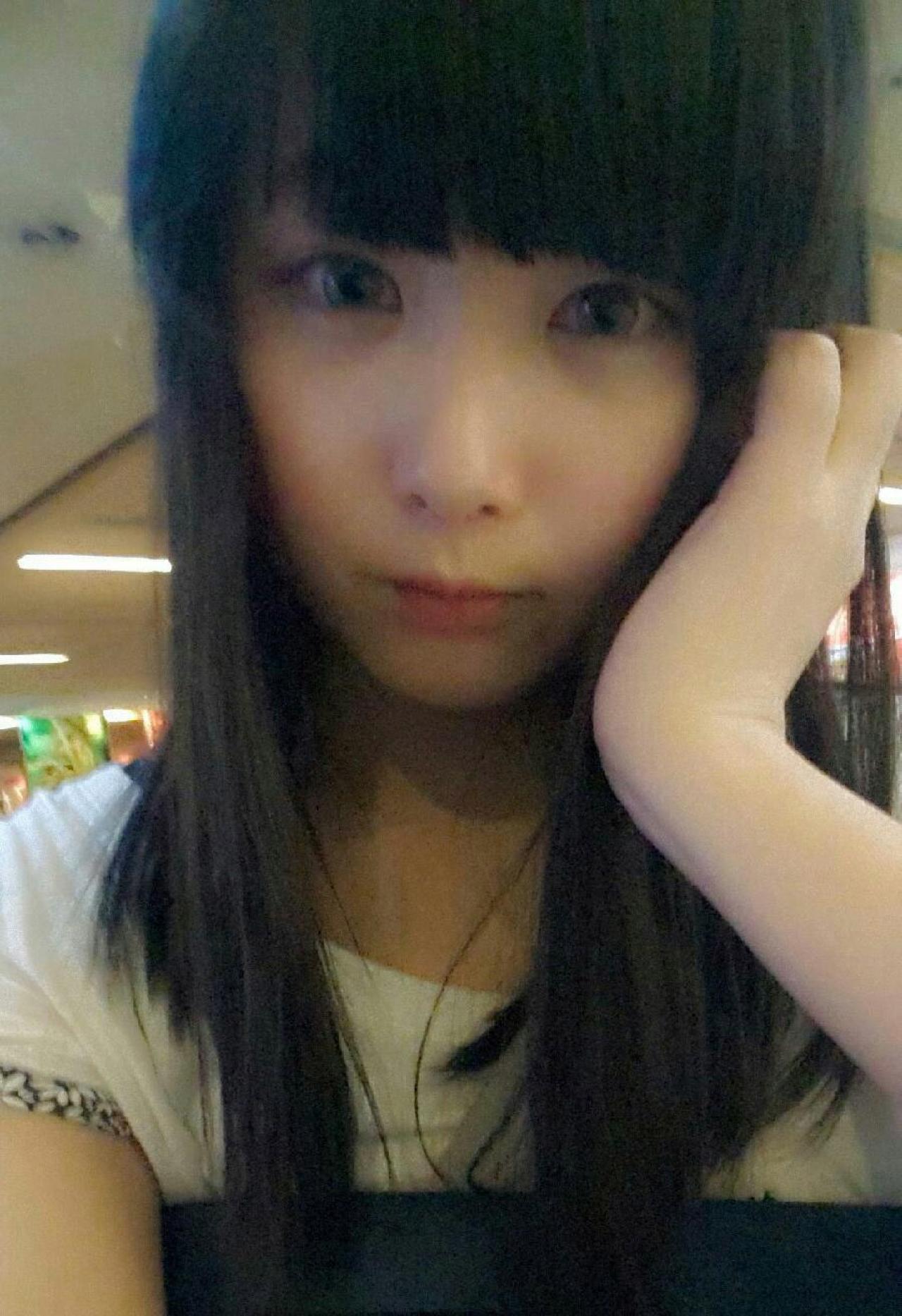 uia怪咖子的正脸自拍