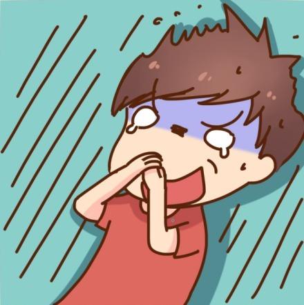 情侣头像男生：艾玛，什么味，别亲我