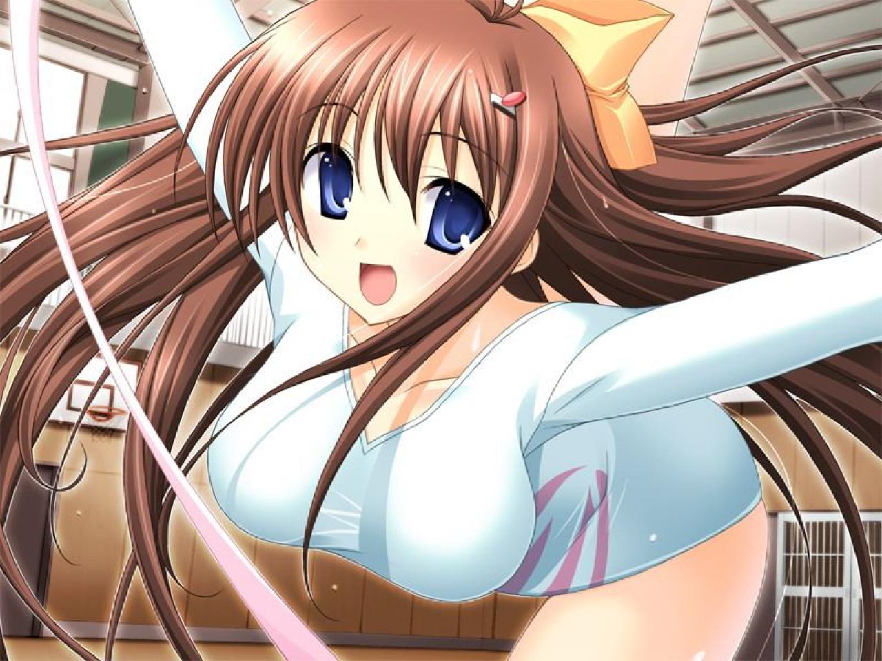 远山泉水作着艺术体操