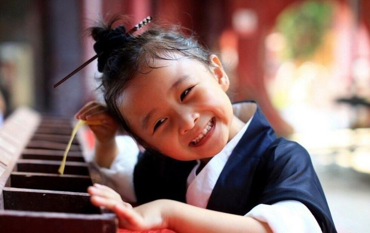 小道姑微笑的模样