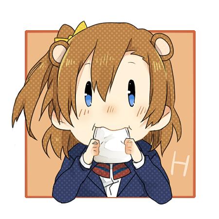 吃着面包的高坂穗乃果小熊版头像