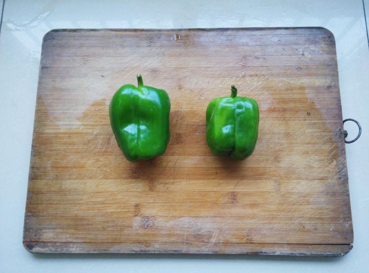 青椒两个