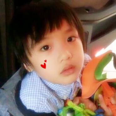 费曼Feynman抬头，连上画着桃心的头像