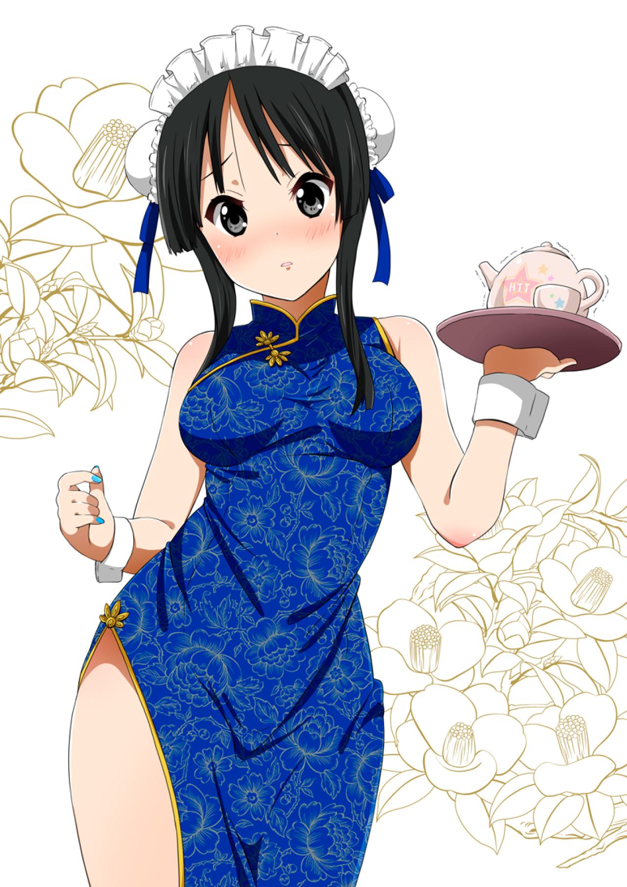 轻音少女秋山澪蓝色旗袍装