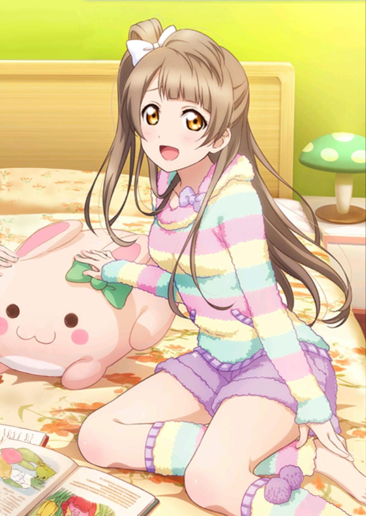 《LoveLive!》4月31日的五月篇小公主（小さなお姫様）系列——南小鸟拇指姑娘UR八星级觉醒前无边框卡牌图