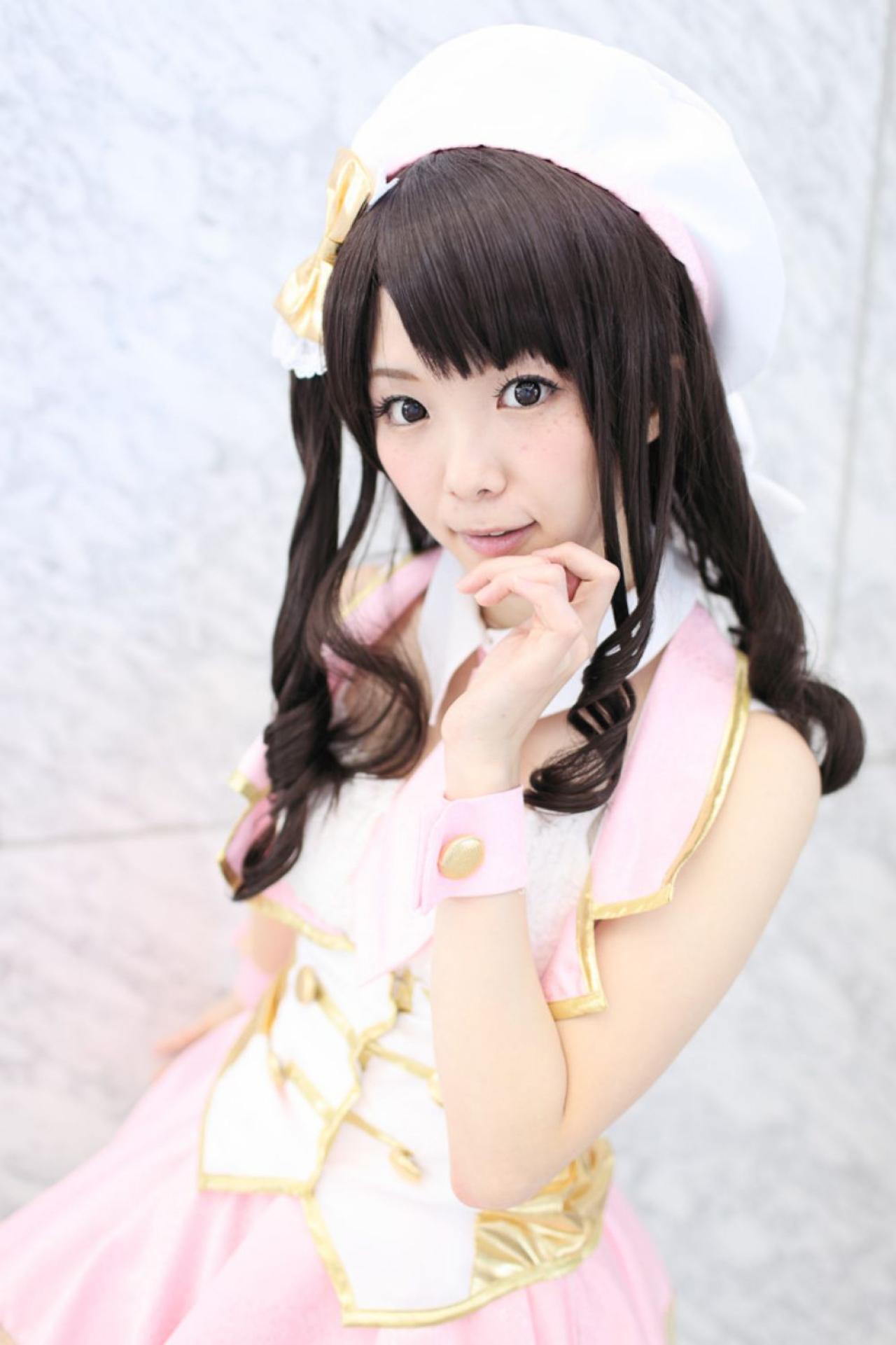 柏木由纪版岛村卯月抬起右臂