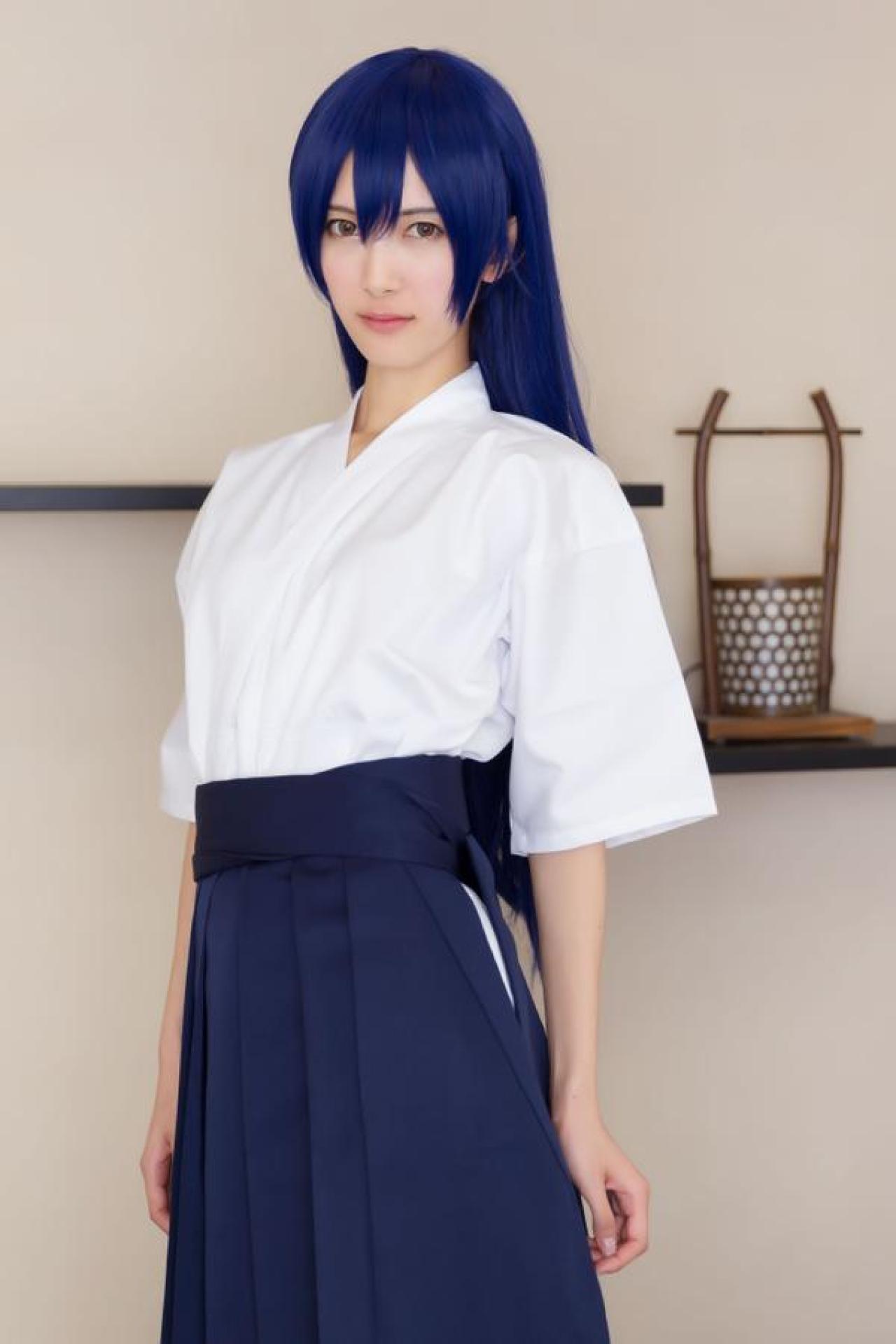 扇つかさ扮田园海未多半身照