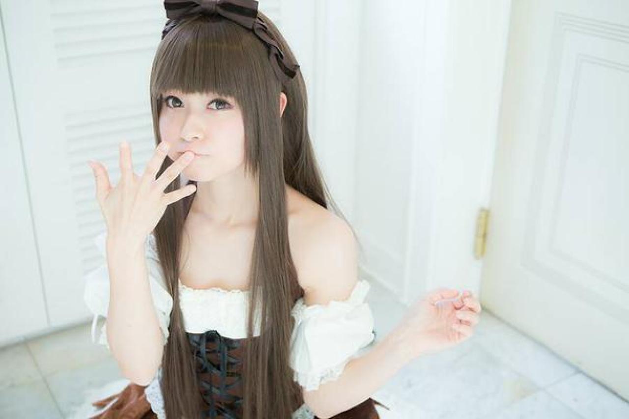 とめと把蛋糕塞进嘴里