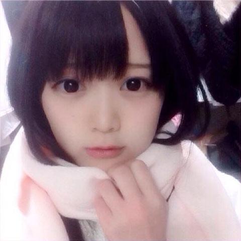 まきろん戴着围巾清萌自拍