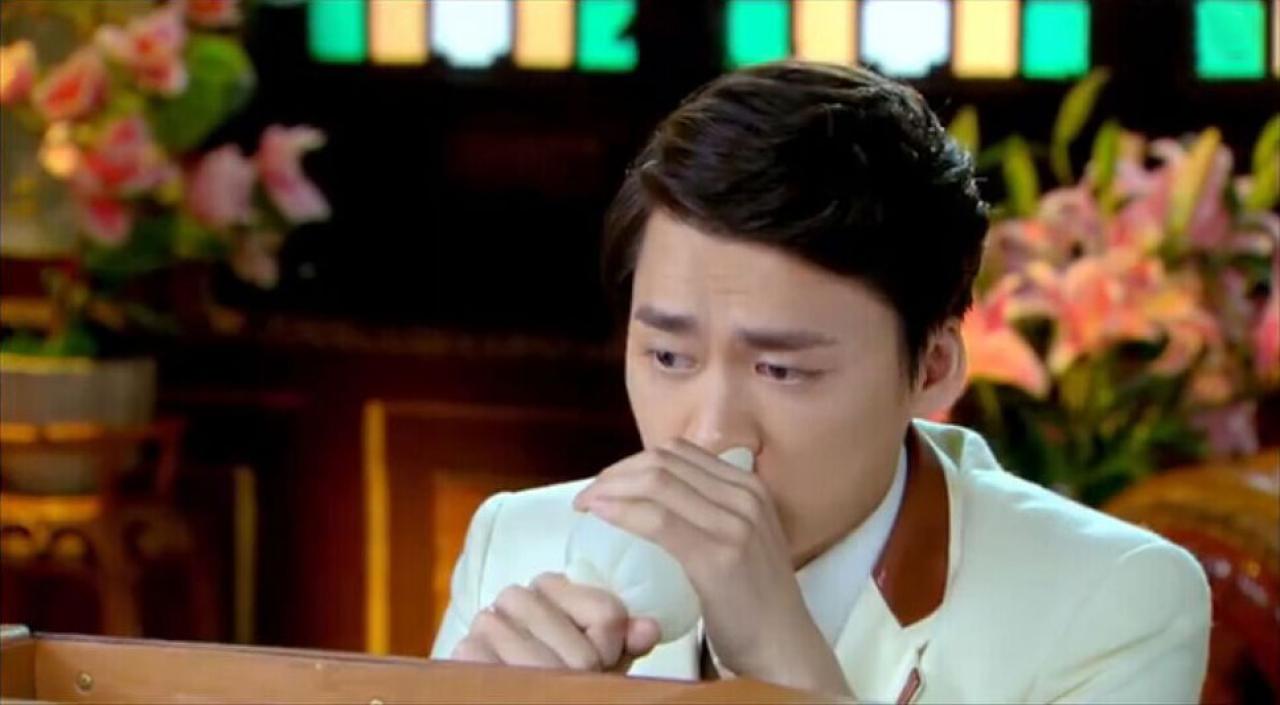 李易峰扮宁致远惆怅的表情