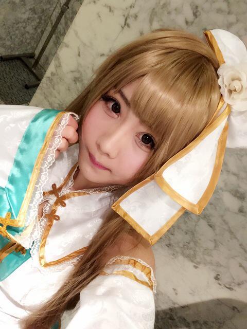 るう扮南小鸟抿嘴自拍