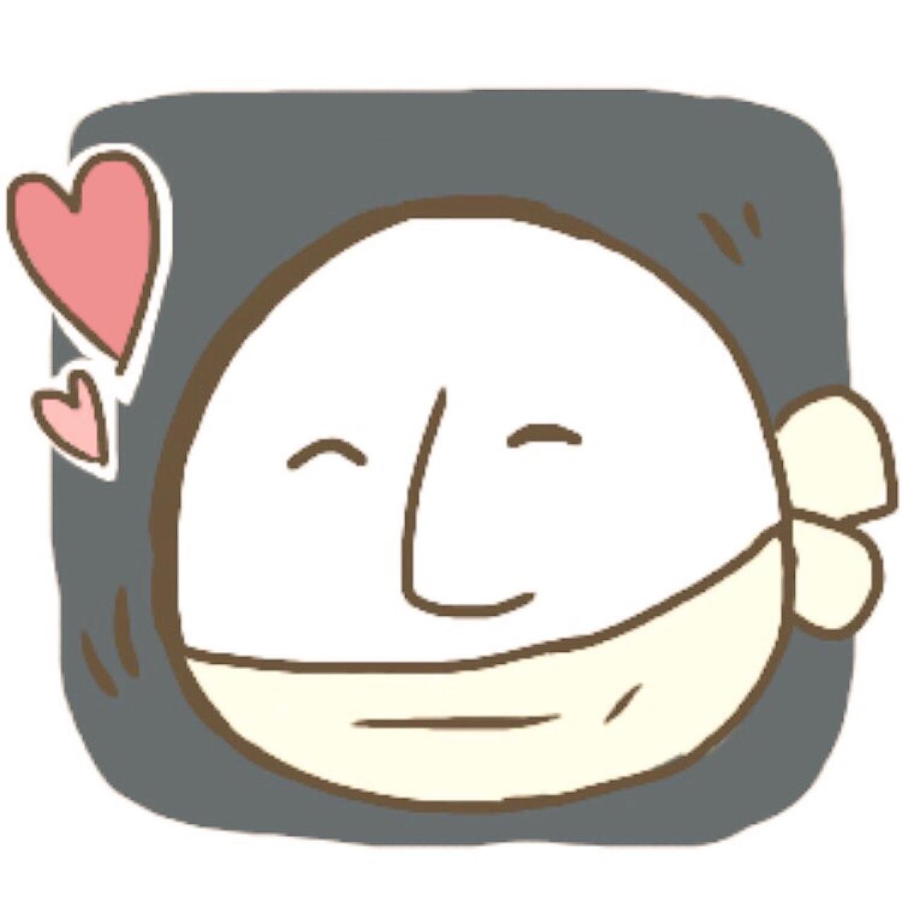 穿着围裙的桃心年糕头像