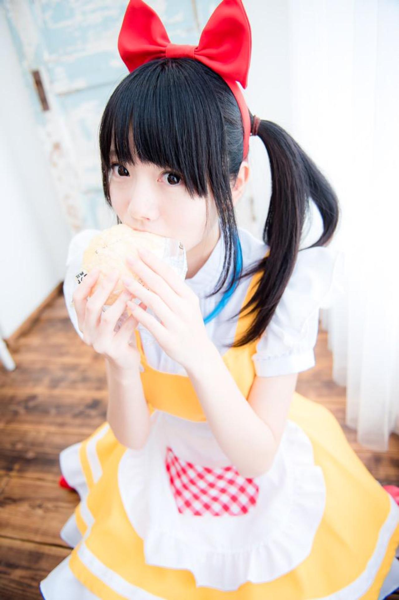 あっきん吃包卖萌