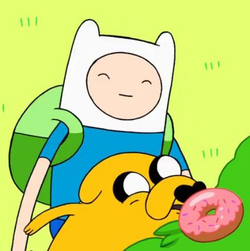 微笑的探险活宝芬恩和狗狗杰克头像