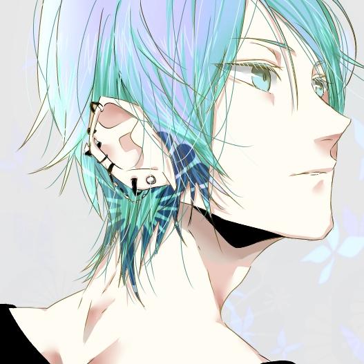 青色长发和眼睛的戴着耳钉的男孩头像