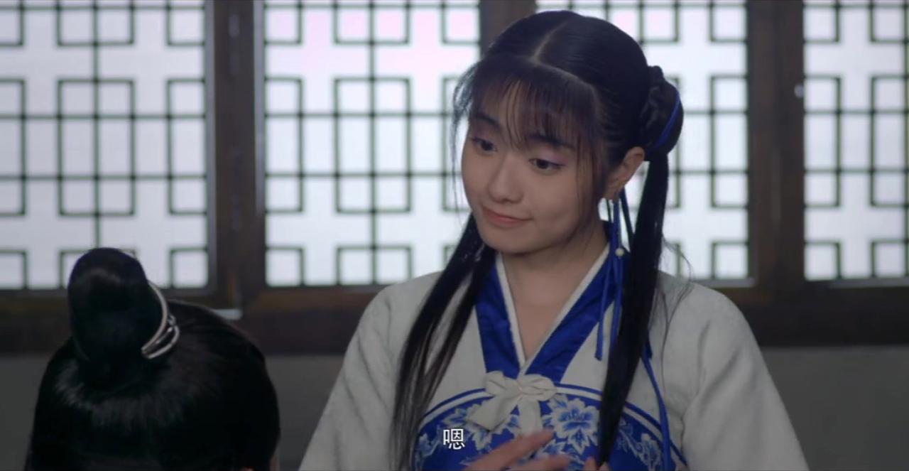 孙雪宁扮赵灵儿说应和客人说点个菜：嗯