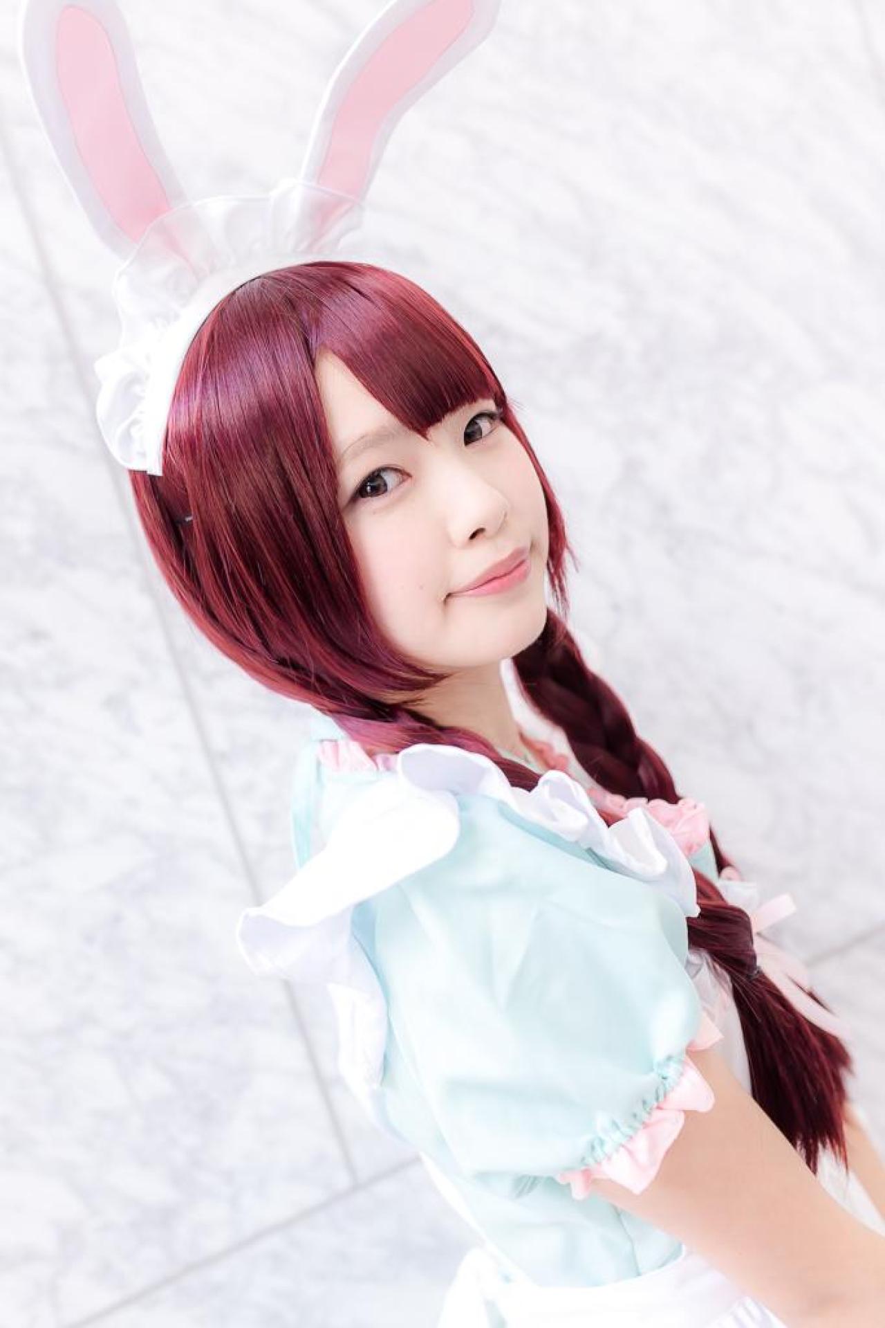 雨宮小铃侧身站姿